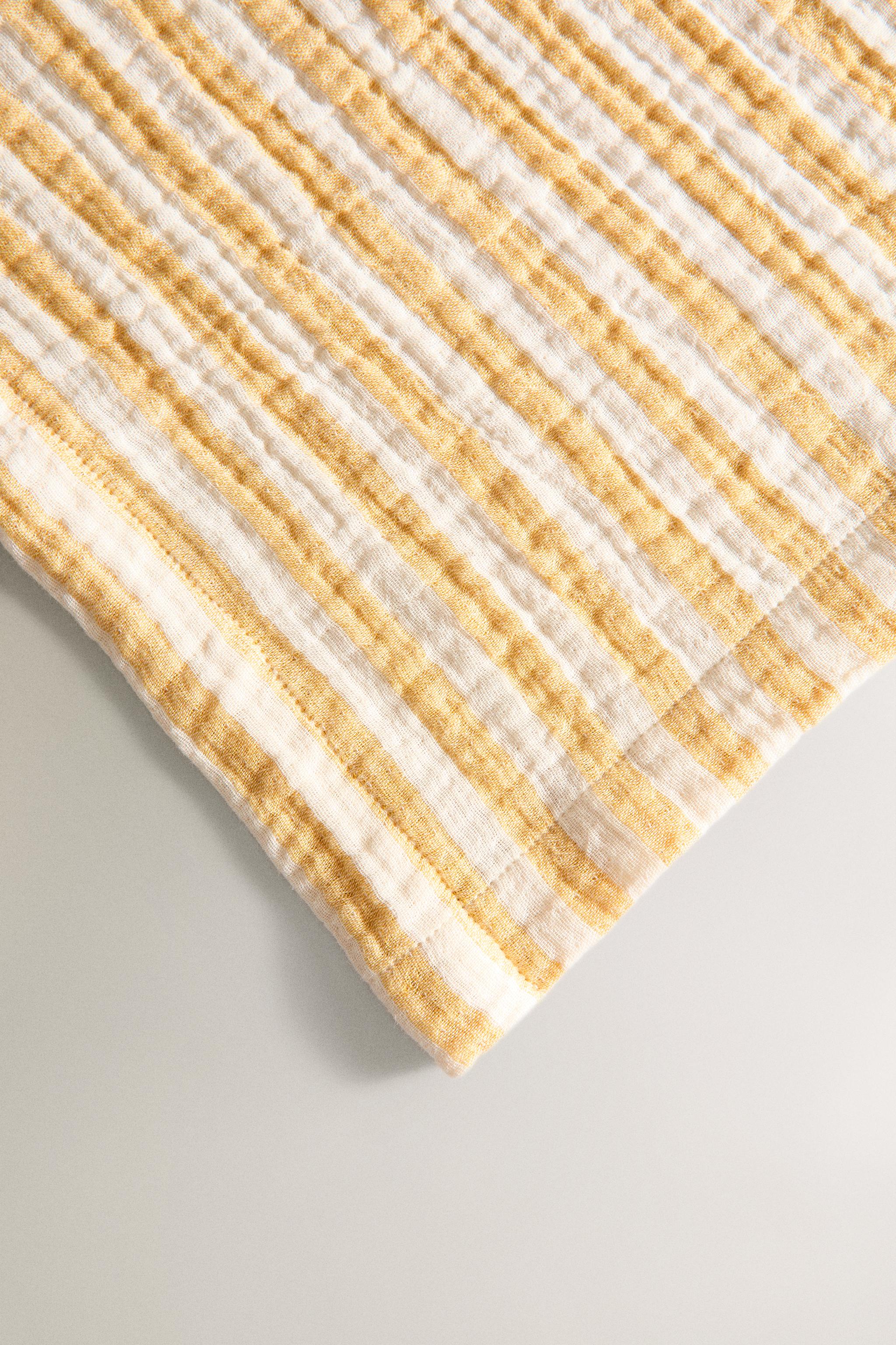 STRIPED COTTON MUSLIN BLANKET